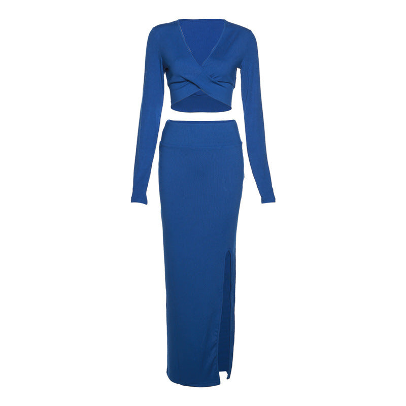 Fitted Set with V-Neck, Long Sleeves and Slit Skirt