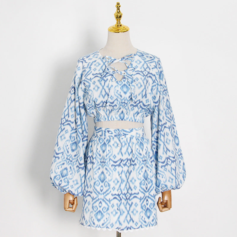 Printed Set with V-Neck, Lantern Sleeves and Short Skirt