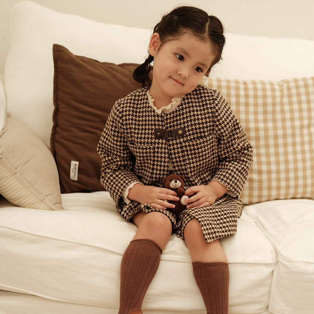 Girls’ Classic French-Style Two-Piece Se