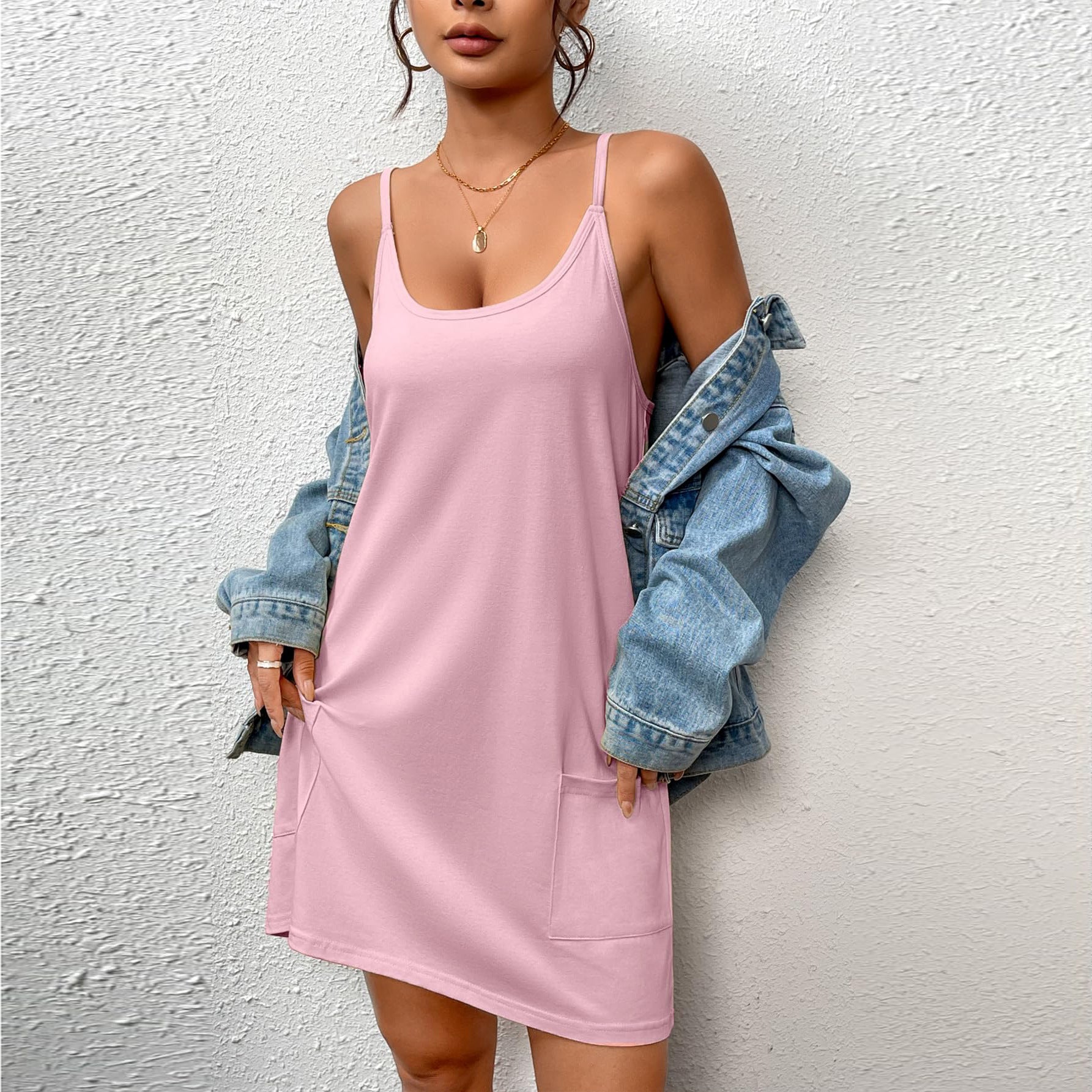 Camisón de estar con tirantes finos y bolsillo