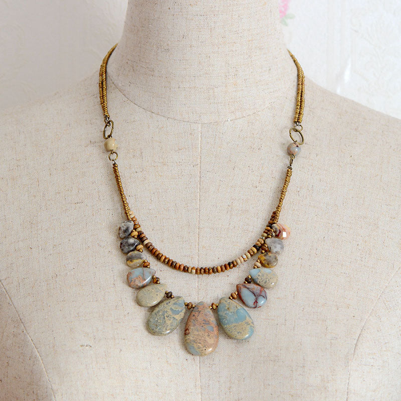 Collar con colgante de piedra natural de alta calidad