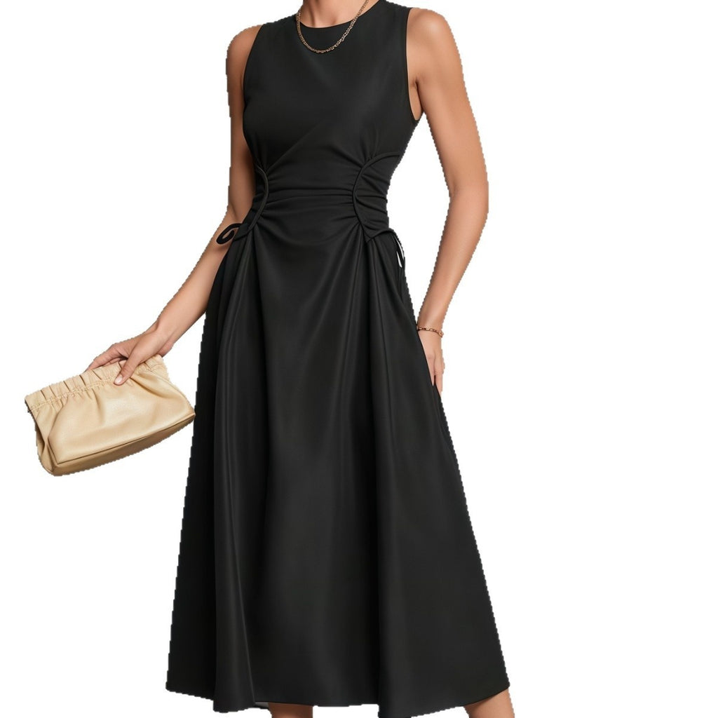 Pleated Maxi Dress with Defined Waist and Flared Cut