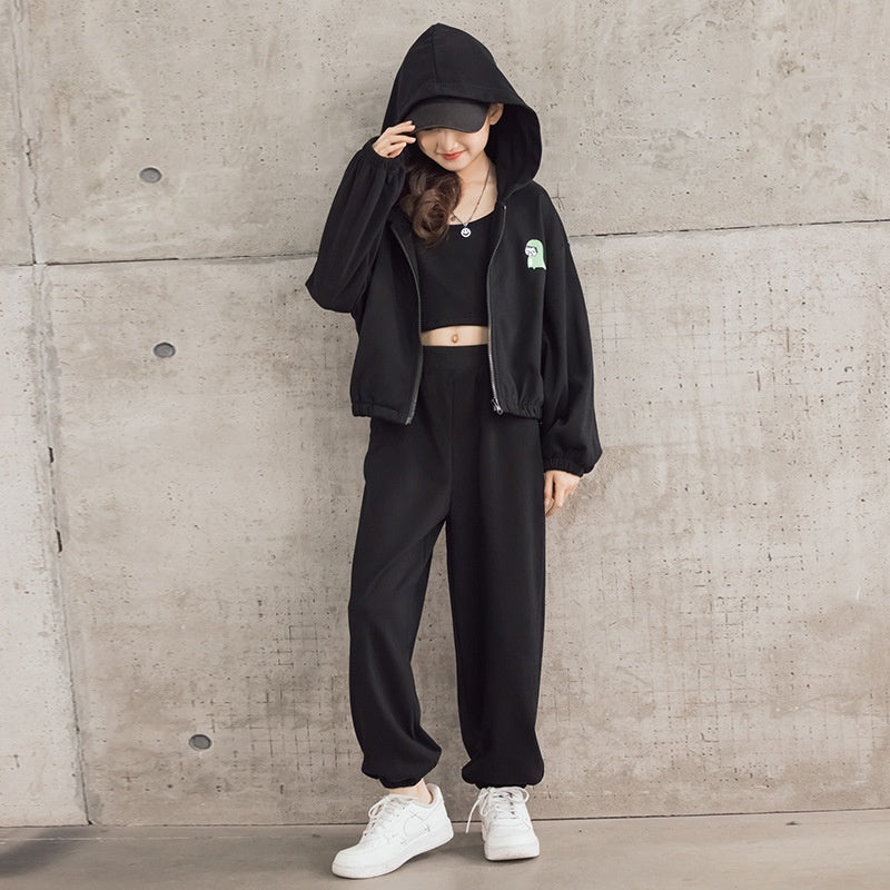 Girls’ Korean-Style Three-Piece Sportswear Set