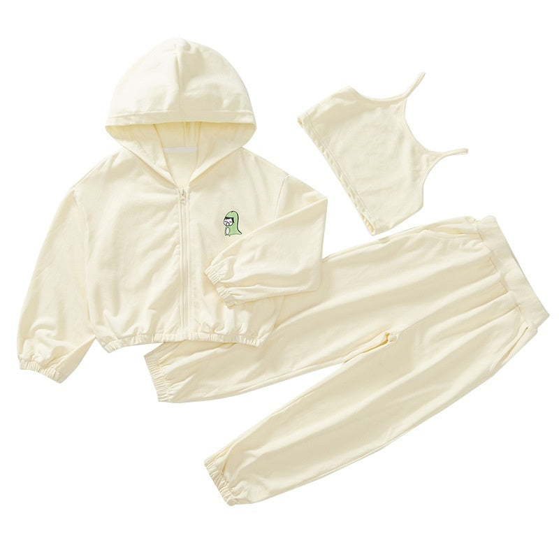 Girls’ Korean-Style Three-Piece Sportswear Set