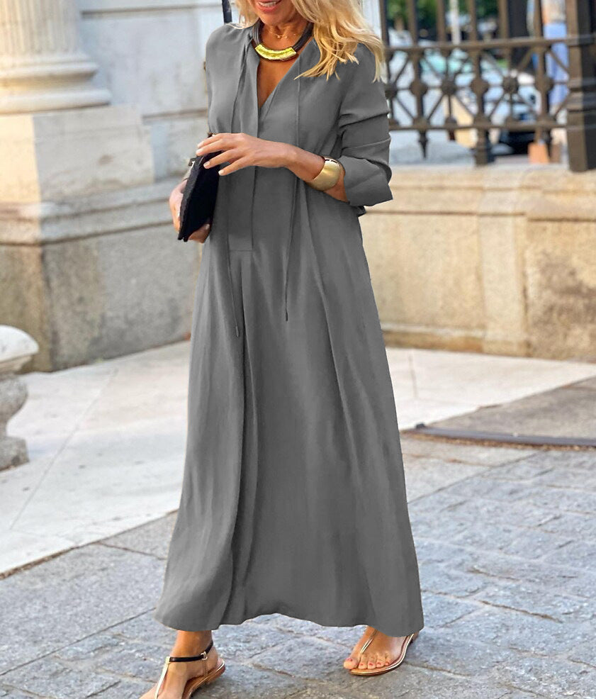 Vestido largo de cuello de pico con mangas largas
