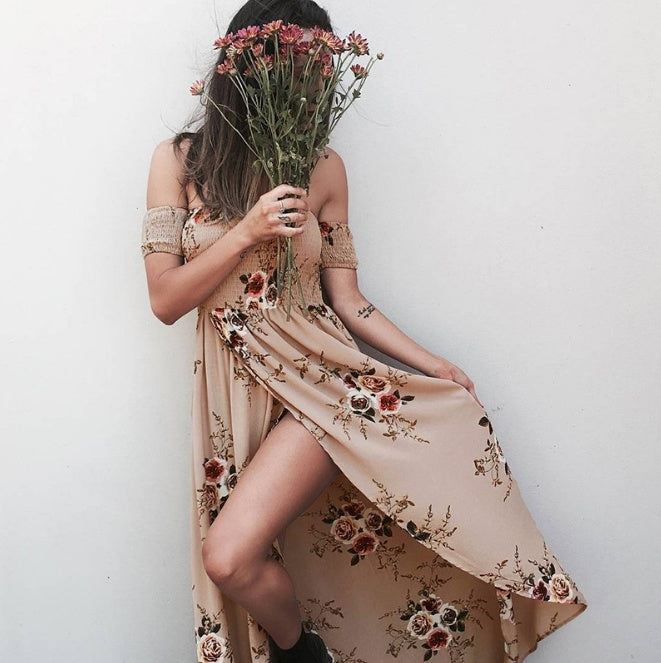 Vestido largo bohemio con hombros descubiertos