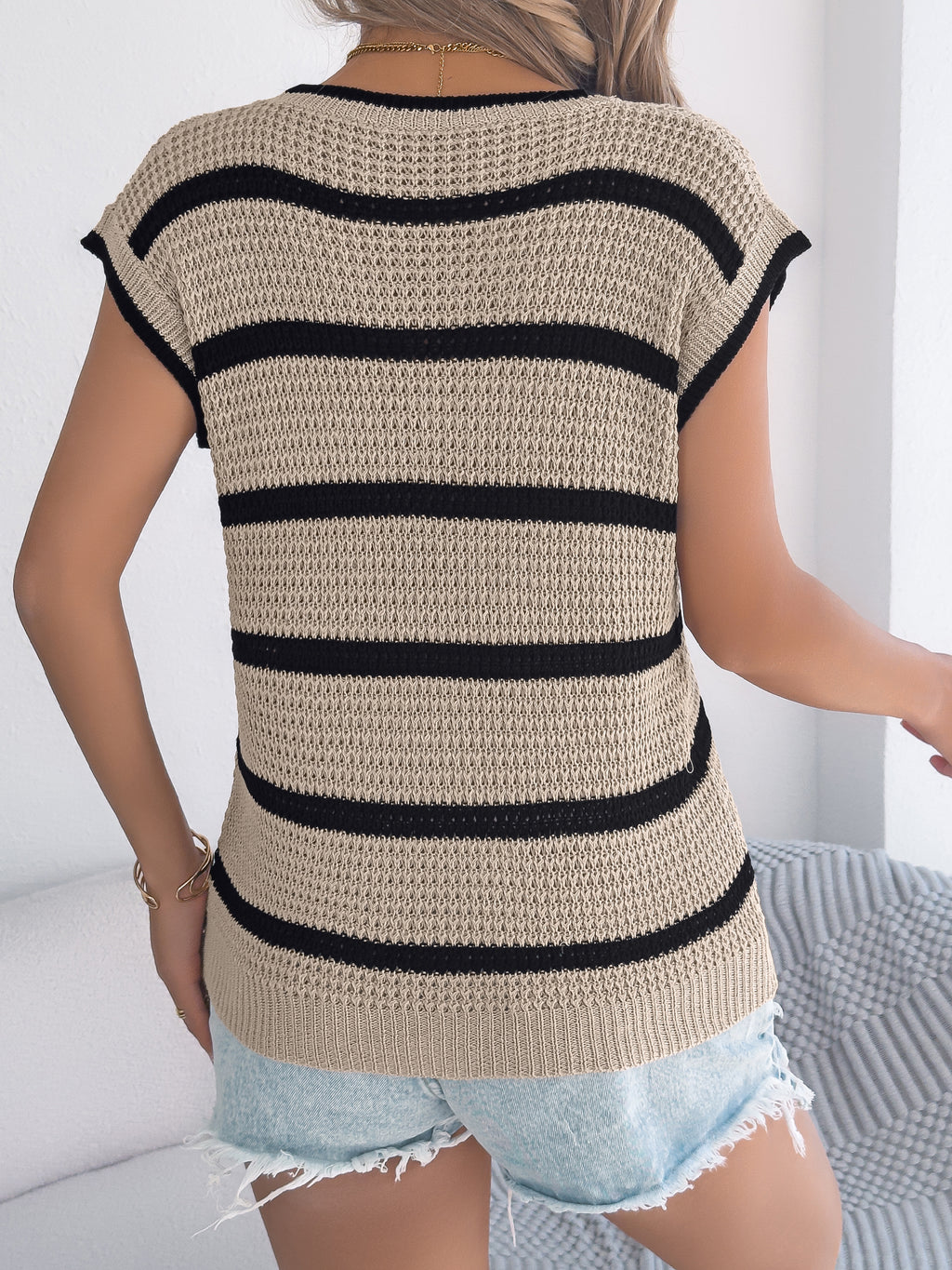 Lightweight Loose Sweater with Color Block Stripes