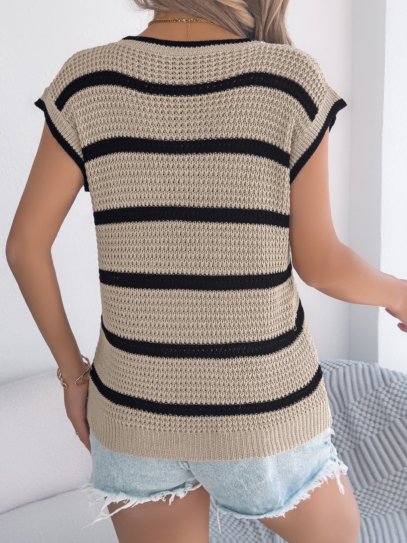 Lightweight Loose Sweater with Color Block Stripes