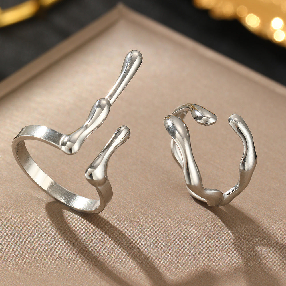 Anillo ajustable de línea geométrica