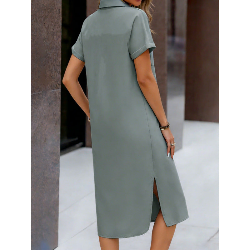 Vestido camisero midi con cuello sastre y botones