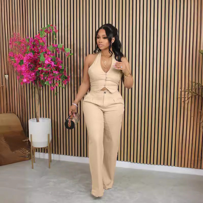 Sleeveless Suit Set with Halter Neck and Pants