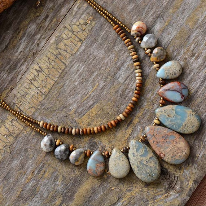 Collar con colgante de piedra natural de alta calidad