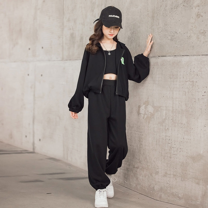 Girls’ Korean-Style Three-Piece Sportswear Set