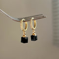 Pendientes trepadores elegantes de cristal cuadrado