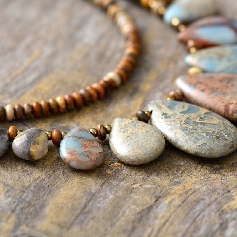 Collar con colgante de piedra natural de alta calidad