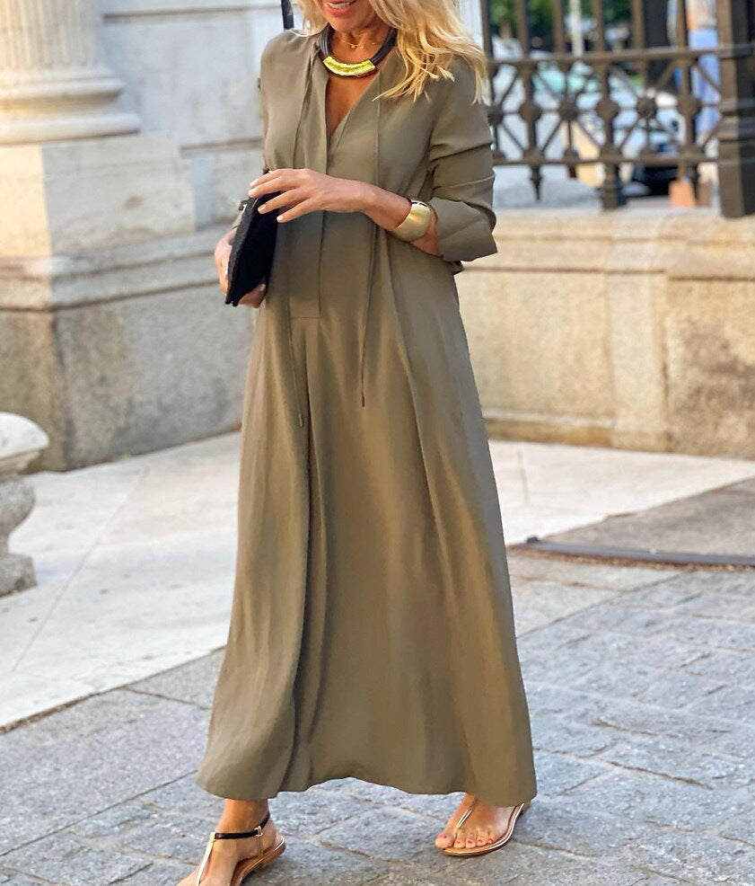 Vestido largo de cuello de pico con mangas largas