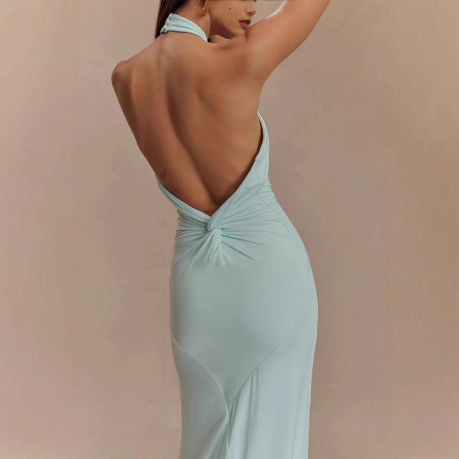 Vestido largo ajustado sin espalda con cuello halter