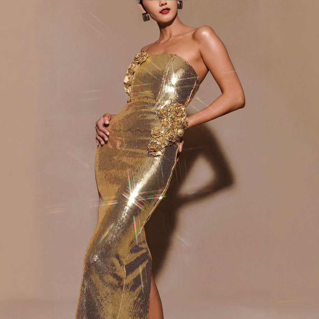 Vestido midi dorado con flores 3D