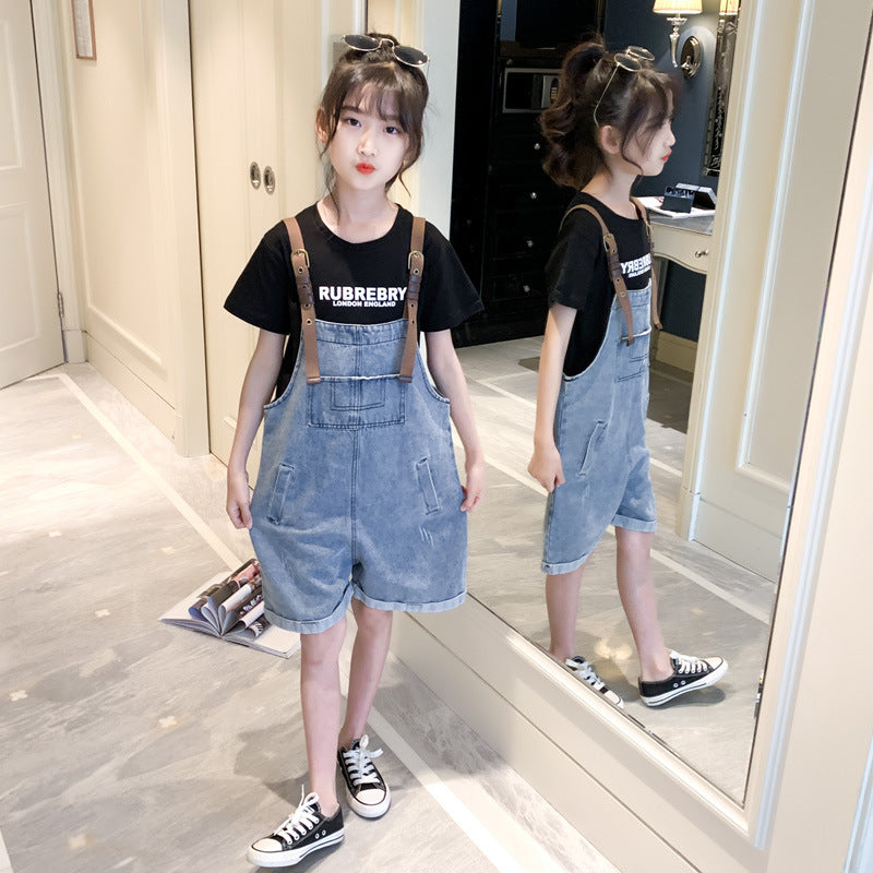 Conjunto de camiseta y falda con tirantes de verano para niña
