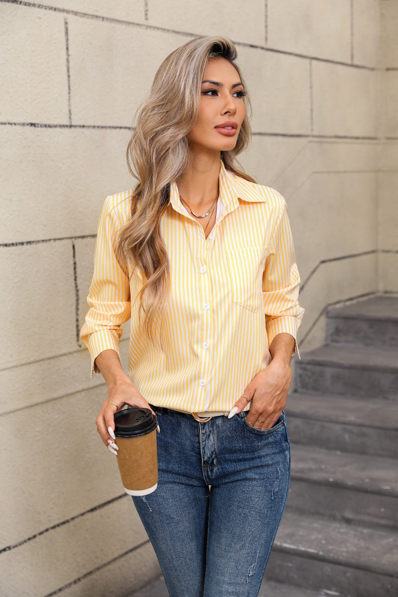 Camisa suelta a rayas con cuello clásico y manga larga