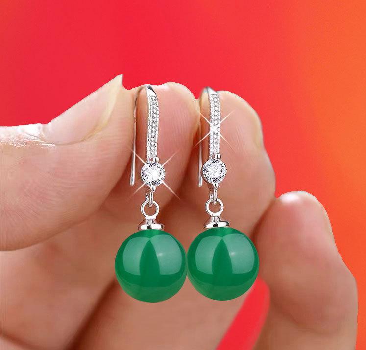Pendientes elegantes de gota de agua