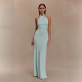 Vestido largo ajustado sin espalda con cuello halter
